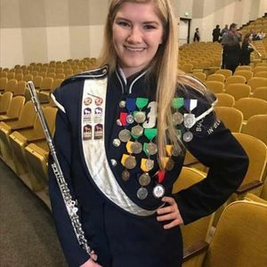 Meet your Posher, Alyssa